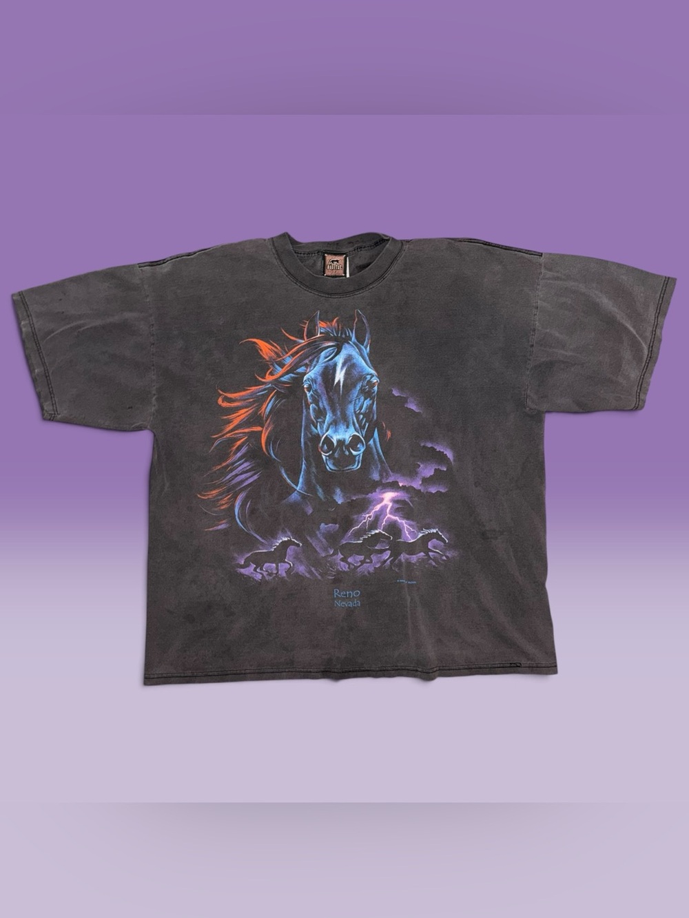 Vintage 1998 Habitat Reno Nevada Wild Horses Lightning T-Shirt (2XL)